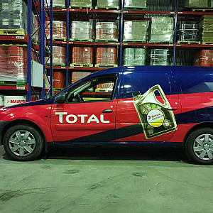 Наше портфолио - Оклейка автомобиля плёнкой для компании "Total" Наше портфолио - Оклейка автомобиля плёнкой для компании "Total"